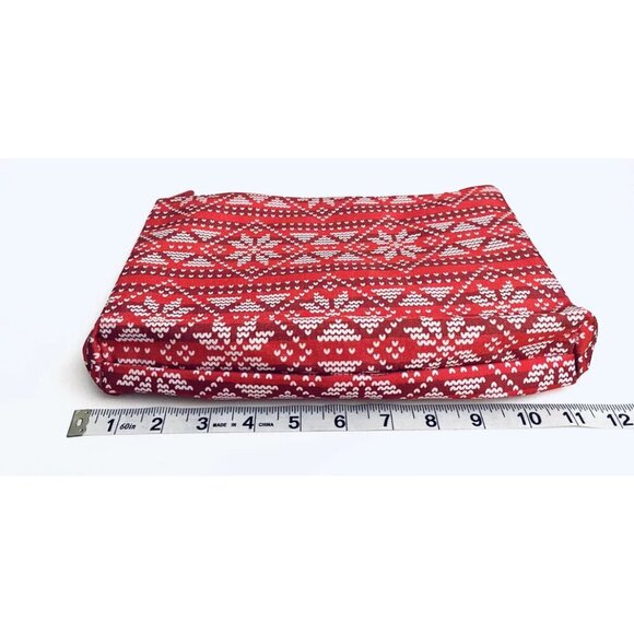 Thirty-one Zipper Pouch, Holiday Fair Isle - Picture 7 of 7